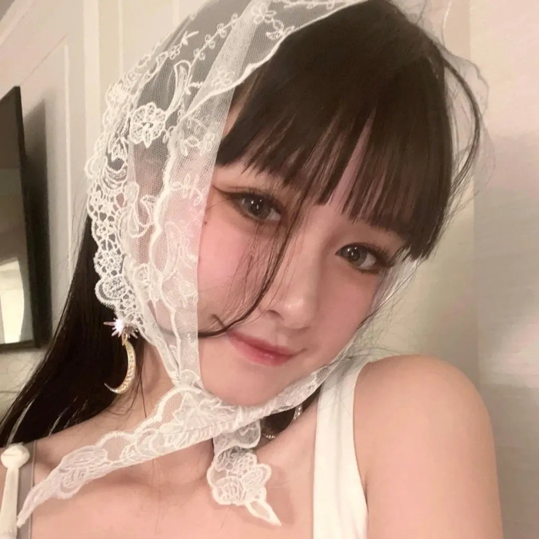 春色无边满杏林